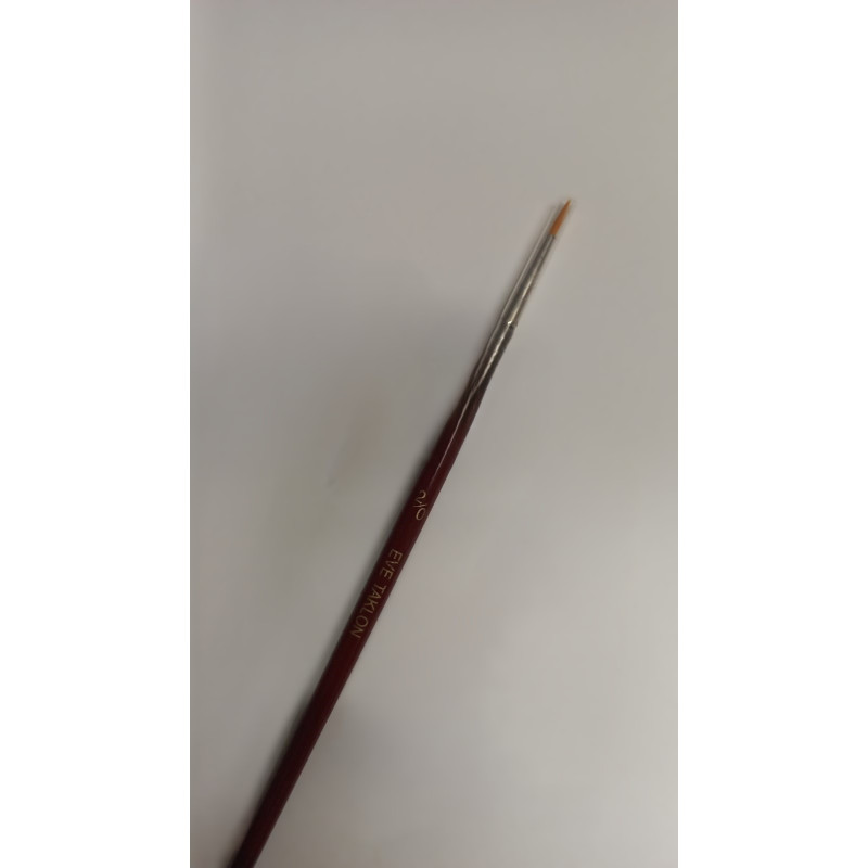 Eve Taklon Brush - 2/0 Round
