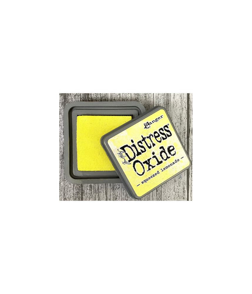 Ranger Tim Holtz Distress Oxide Ink Pad - Squeezed Lemonade