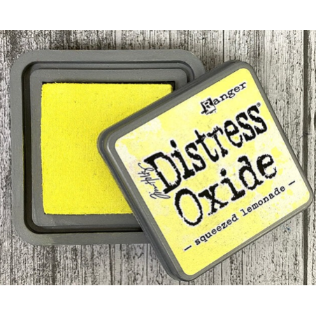 Ranger Tim Holtz Distress Oxide Ink Pad - Squeezed Lemonade